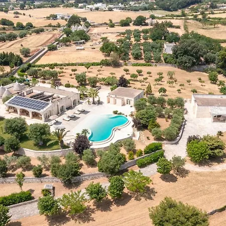 Cavaliere Villa Martina Franca