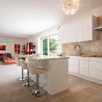 Cavaliere Villa