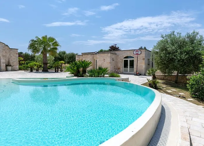 فيلة Cavaliere مارتينا فرانكا