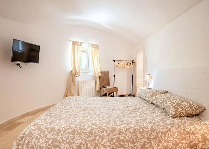 فيلة Cavaliere مارتينا فرانكا