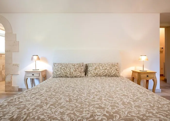 فيلة Cavaliere *