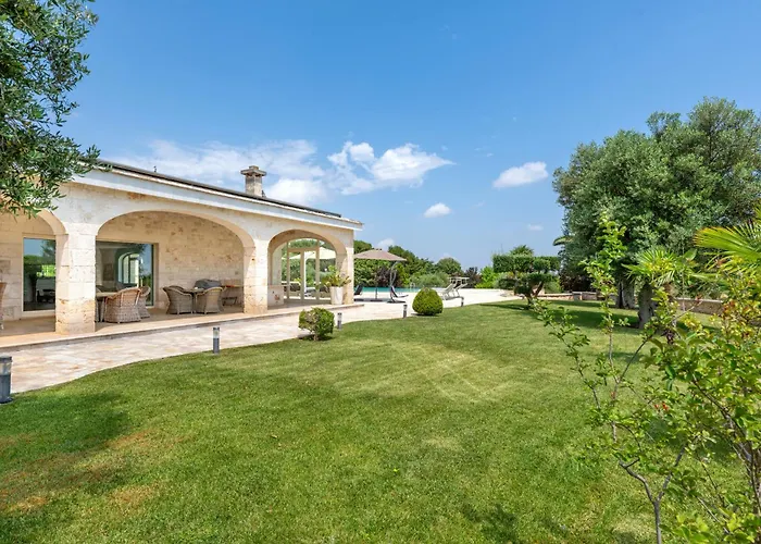 Cavaliere Villa *